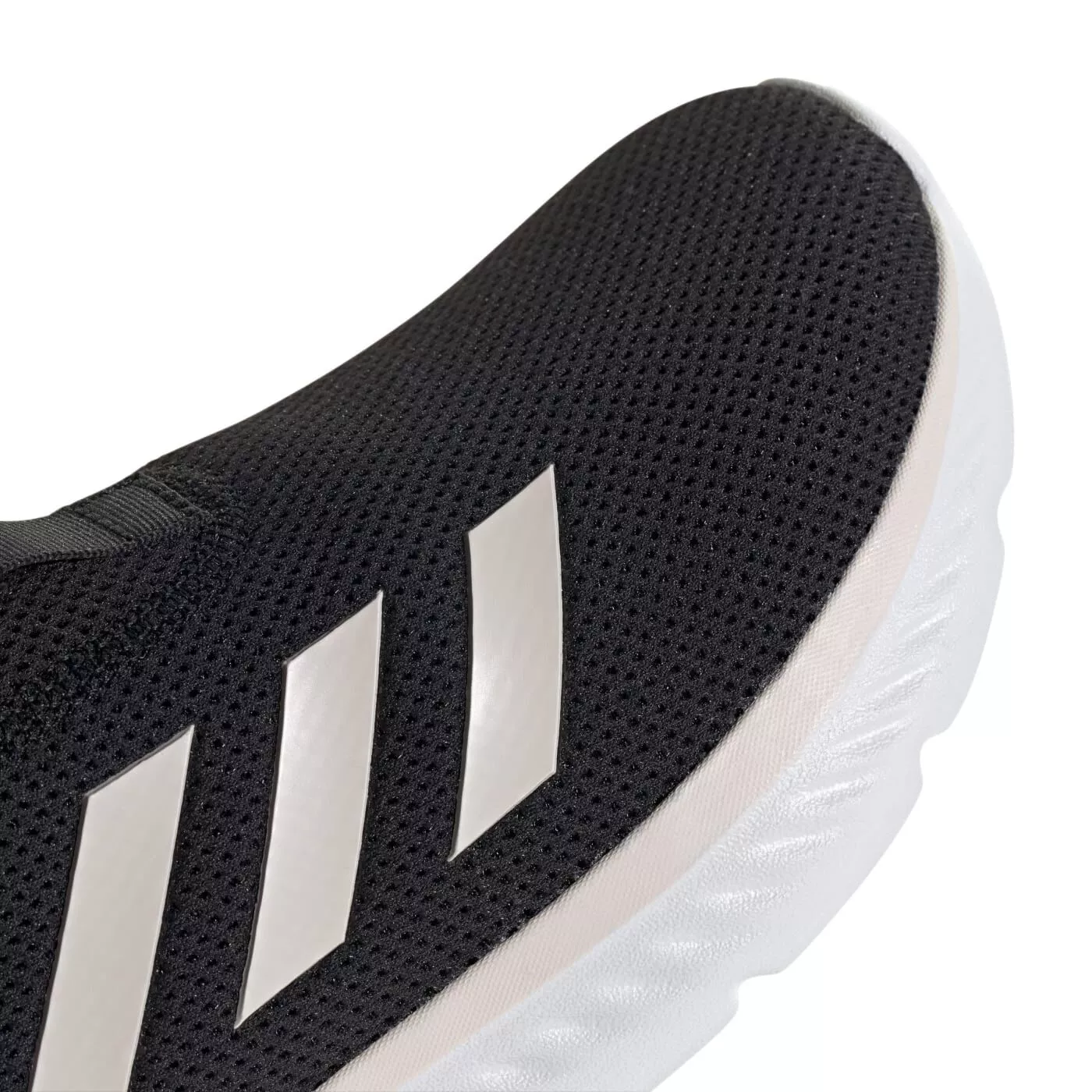 Black and white adidas cloudfoam shop